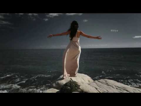 Youtube: Rod Stewart - Sailing