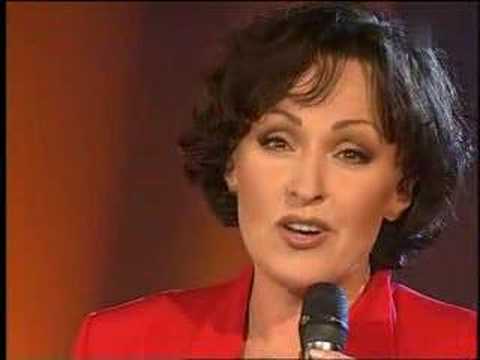 Youtube: Ute Freudenberg - Jugendliebe 2008