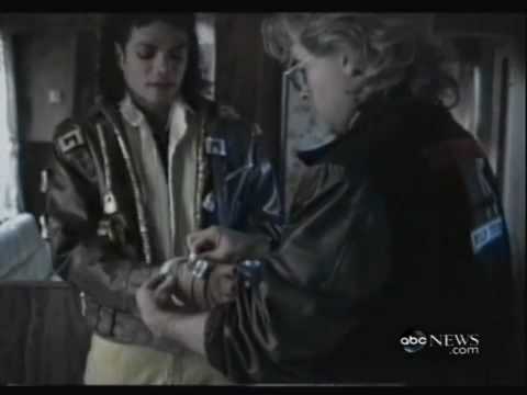 Youtube: Candid Michael Jackson 'Speed Demon'.mp4