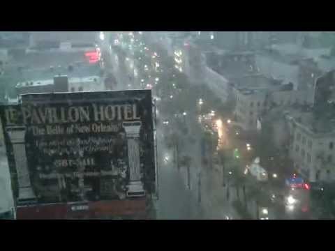 Youtube: Twelve hours of Hurricane Isaac in New Orleans condensed into 1 minute and 50 seconds (time-lapse)