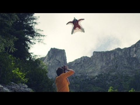 Youtube: SPLIT OF A SECOND - A film about wingsuit flying