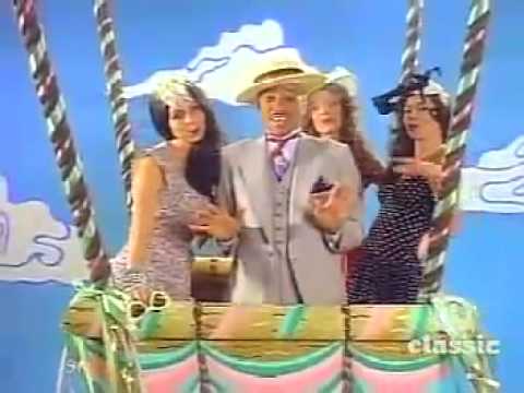 Youtube: Endicott - Kid Creole and the Coconuts