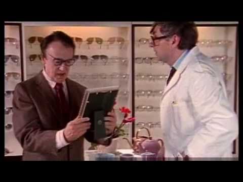 Youtube: Harald Juhnke & Eddi Arent - Beim Optiker 1988