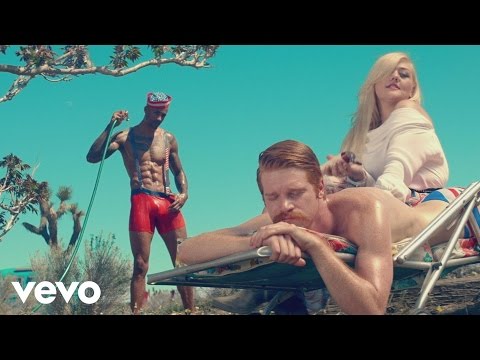 Youtube: Elle King - Ex's & Oh's (Official Video)