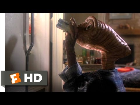 Youtube: E.T.: The Extra-Terrestrial (2/10) Movie CLIP - Getting Drunk (1982) HD