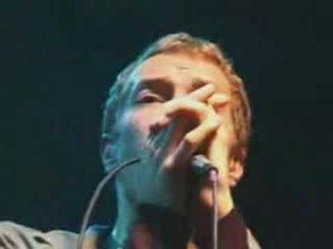 Youtube: oasis and coldplay-yellow acoustic