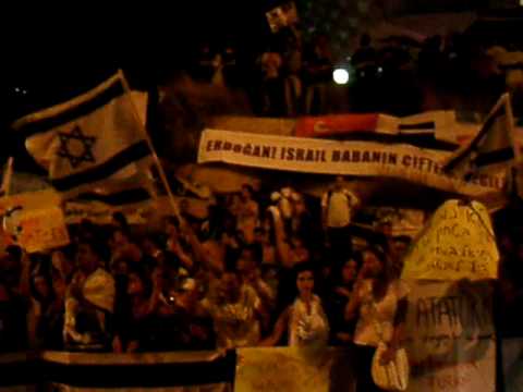 Youtube: The Israeli Protest Opposite the Tel-Aviv Turkish Embassy 31.5.2010 - Part 1