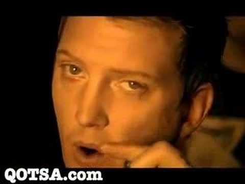 Youtube: Queens Of The Stone Age - "Make It Wit Chu" (music video)