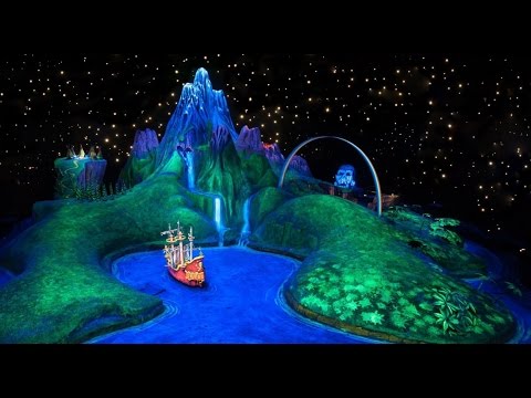 Youtube: Peter Pan's Flight - Disneyland Paris