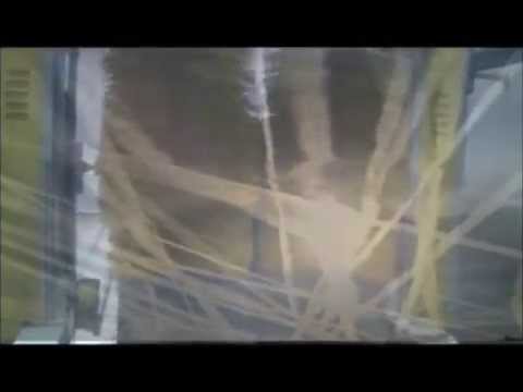 Youtube: Chemtrails in Wahrheit ein Segen - SHAMPTRAILS!