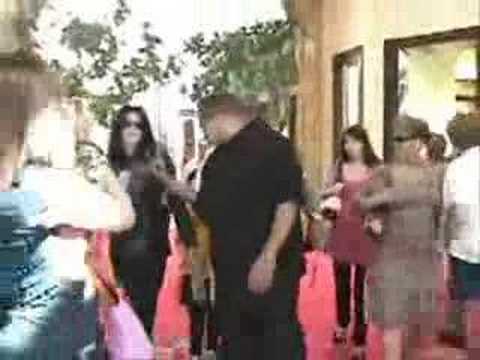 Youtube: Paris Jackson Birthday - 2007