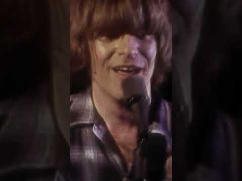 Youtube: Creedence Clearwater Revival - I Heard It Through The Grapevine (Vertical Version)