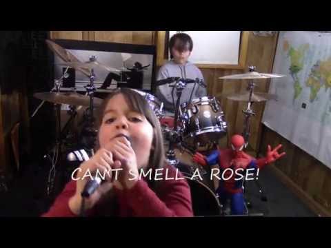 Youtube: Murp | Aaralyn and Izzy - A Rose By Any Other Name (1)