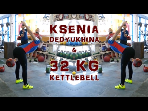 Youtube: Ksenia Dedyukhina - 32 kg kettlebell snatch warm-up