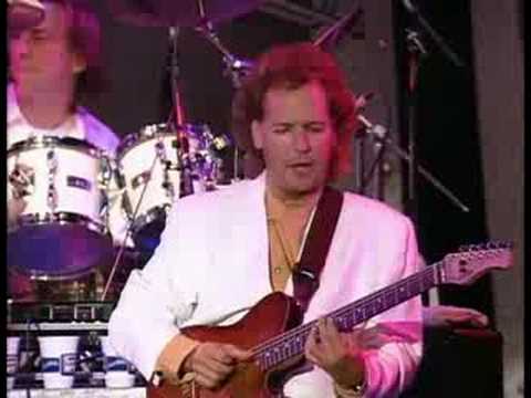 Youtube: Lee Ritenour - Night Rhythms