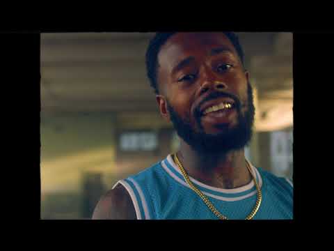 Youtube: Deniro Farrar - Difference (Intro)