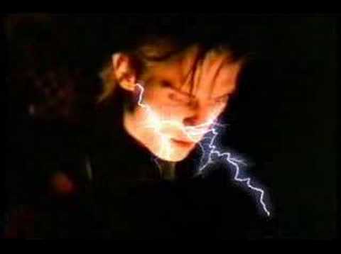 Youtube: Bauhaus - Bela Lugosi's Dead (live)