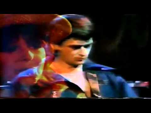 Youtube: Mike Oldfield - To France HD