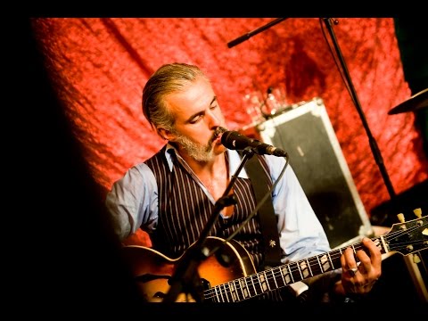 Youtube: Studio Brussel: Triggerfinger - I Follow Rivers