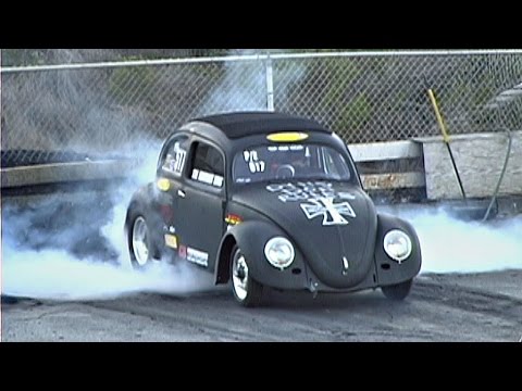 Youtube: VW BEETLE | EXTREME POWER BURNOUT | UNBELIEVABLE