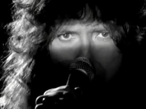 Youtube: Whitesnake - Slow an' Easy (Official Music Video)