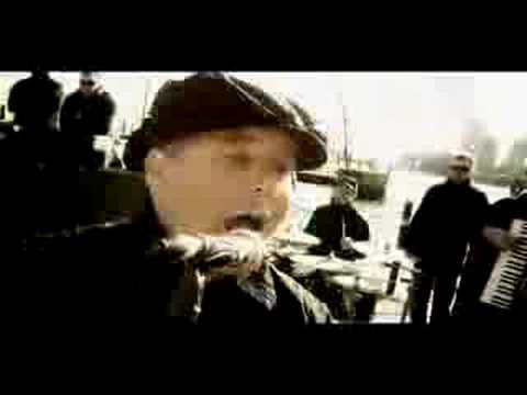 Youtube: Dropkick Murphys - I´m shipping up to Boston (with Lyrics)