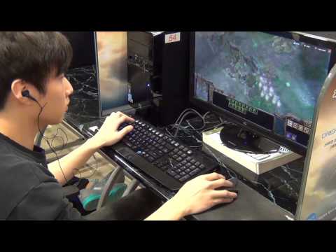 Youtube: FP POV: Yugioh becomes bored playing the WCS CL Qualifier Finals!