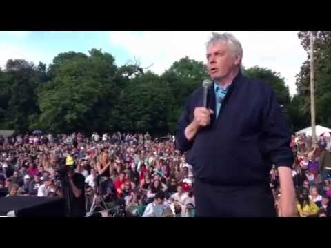 Youtube: AddressingThousands at Bilderberg protest