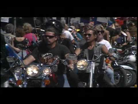 Youtube: Lynyrd Skynyrd - Red White and Blue Music Video