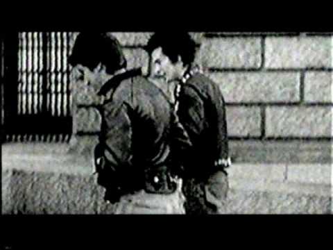 Youtube: Sex Pistols - Holidays In The Sun