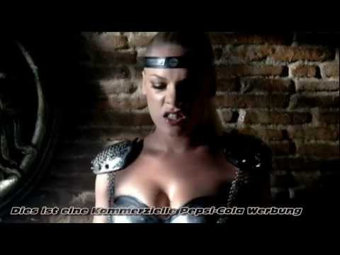 Youtube: Beyonce, Pink & Britney Spears - We Will Rock You - Pepsi - Das Original zum ULLIS GANG Video