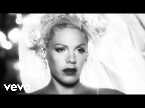 Youtube: P!nk - I Don't Believe You (Official Video)