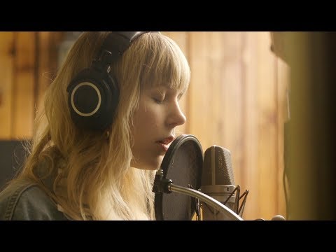 Youtube: Daft Punk | Something About Us | Pomplamoose