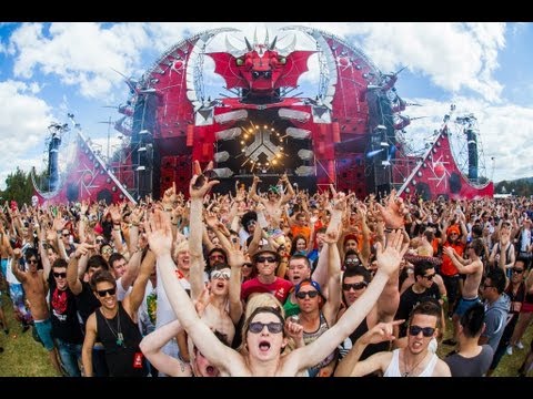 Youtube: Defqon.1 Festival Australia 2012 | Official Q-dance Aftermovie