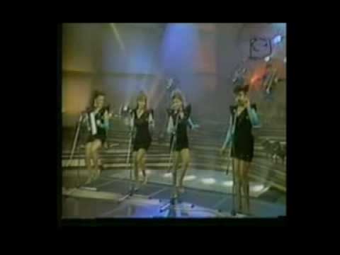 Youtube: Las Chicas del Can - El negro no puede (Waka Waka)