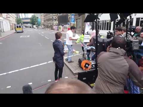 Youtube: Fake protest staged by CNN film crew at London Bridge terrorist attack scene