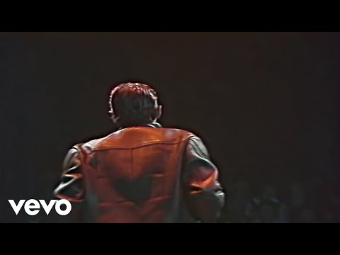 Youtube: Falco - Auf der Flucht (Popkrone Konzert, Wien 01.11.1982) (Live)