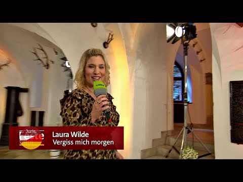 Youtube: Laura Wilde - Vergiss mich morgen (SWR4 Schlagerfest - Von der Burg Reichenstein 25.09.2021)