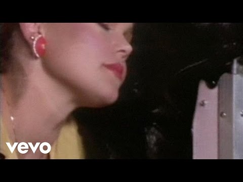 Youtube: The Go-Go's - Vacation