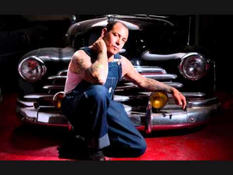 Youtube: The Atomaren Übermenschen - God bless Mike Ness