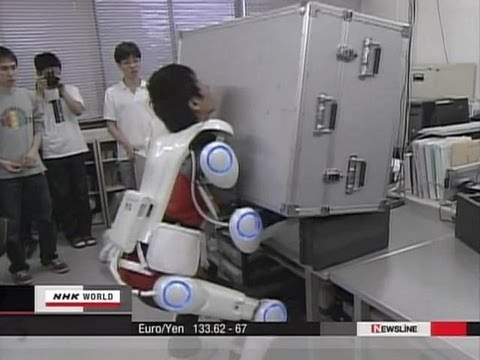 Youtube: Robot suit HALالبدلة الآلية تمكنك من رفع الاوزان الثقيلة جدا