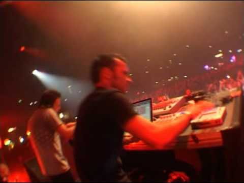 Youtube: NOIZE SUPPRESSOR LIVE @ SYNDICATE 2009