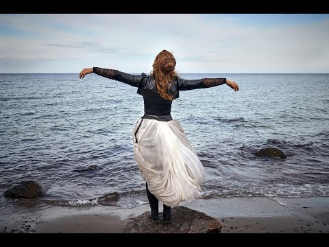 Youtube: Katja Moslehner - "So frei" feat. Joachim Witt  (Official Video)