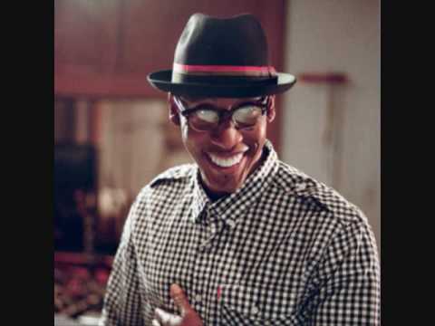 Youtube: Raphael Saadiq - It's a shame