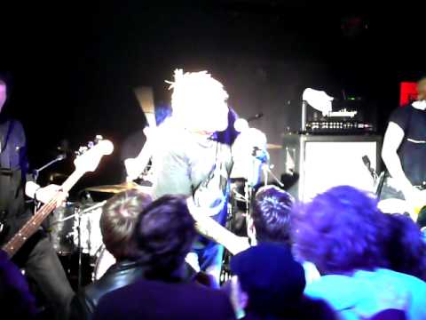 Youtube: UK SUBS - Warhead  - Live in Germany 2012