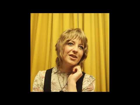 Youtube: Christine Mcvie I'd Rather Go Blind (60s Era Tribute Video for Christine Mcvie.)