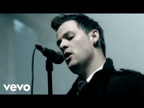 Youtube: Good Charlotte - Keep Your Hands Off My Girl (Official Video)