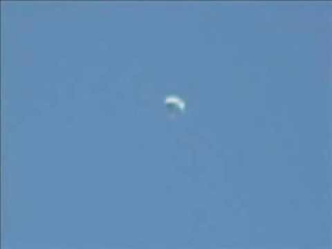 Youtube: Strange Object Flying Over Long Island NY 10/08/06