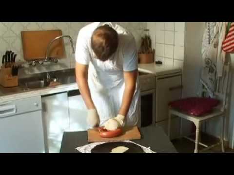 Youtube: Die Sendung mit der Maus - Belegtes Brötchen - The Programme With The Mouse - Doing A Sandwich