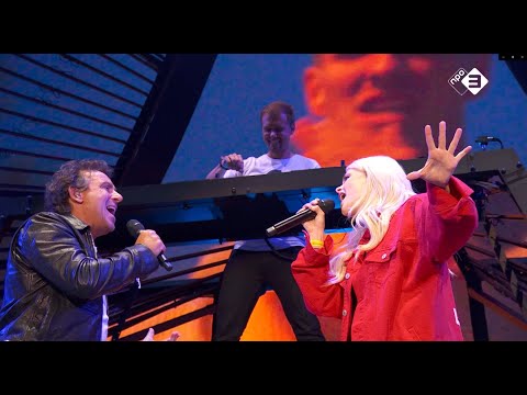 Youtube: Marco Borsato, Armin van Buuren, Davina Michelle - Hoe Het Danst (Live op Pinkpop 2019)